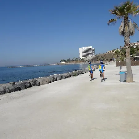 Piso En Vela De Mar - Magnificas Vistas De Benalmadena, 4 Personas. *